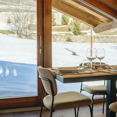 Le Glacier by Blanc Privé Courmayeur